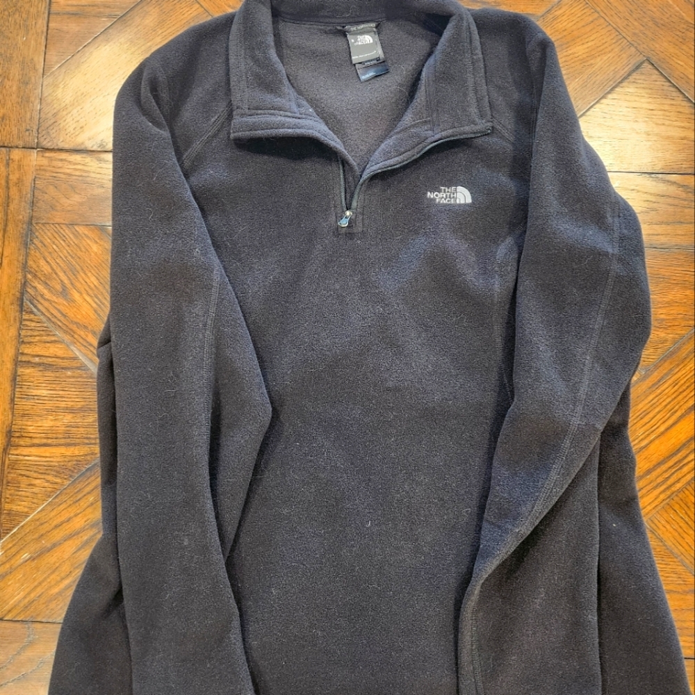 The Northface fleece sweatshirt.